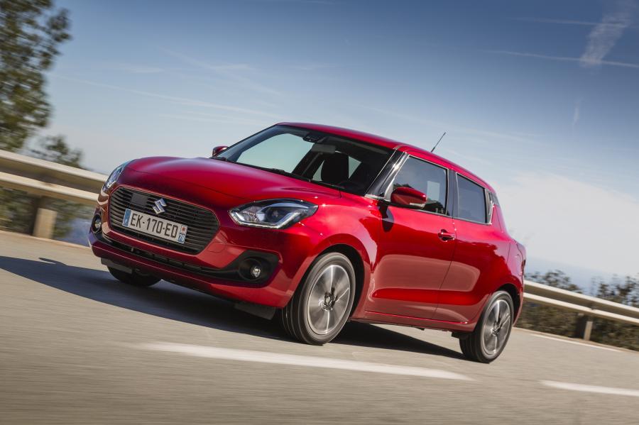  Suzuki Swift 2017 года  (WW) (фото 38 из 101)